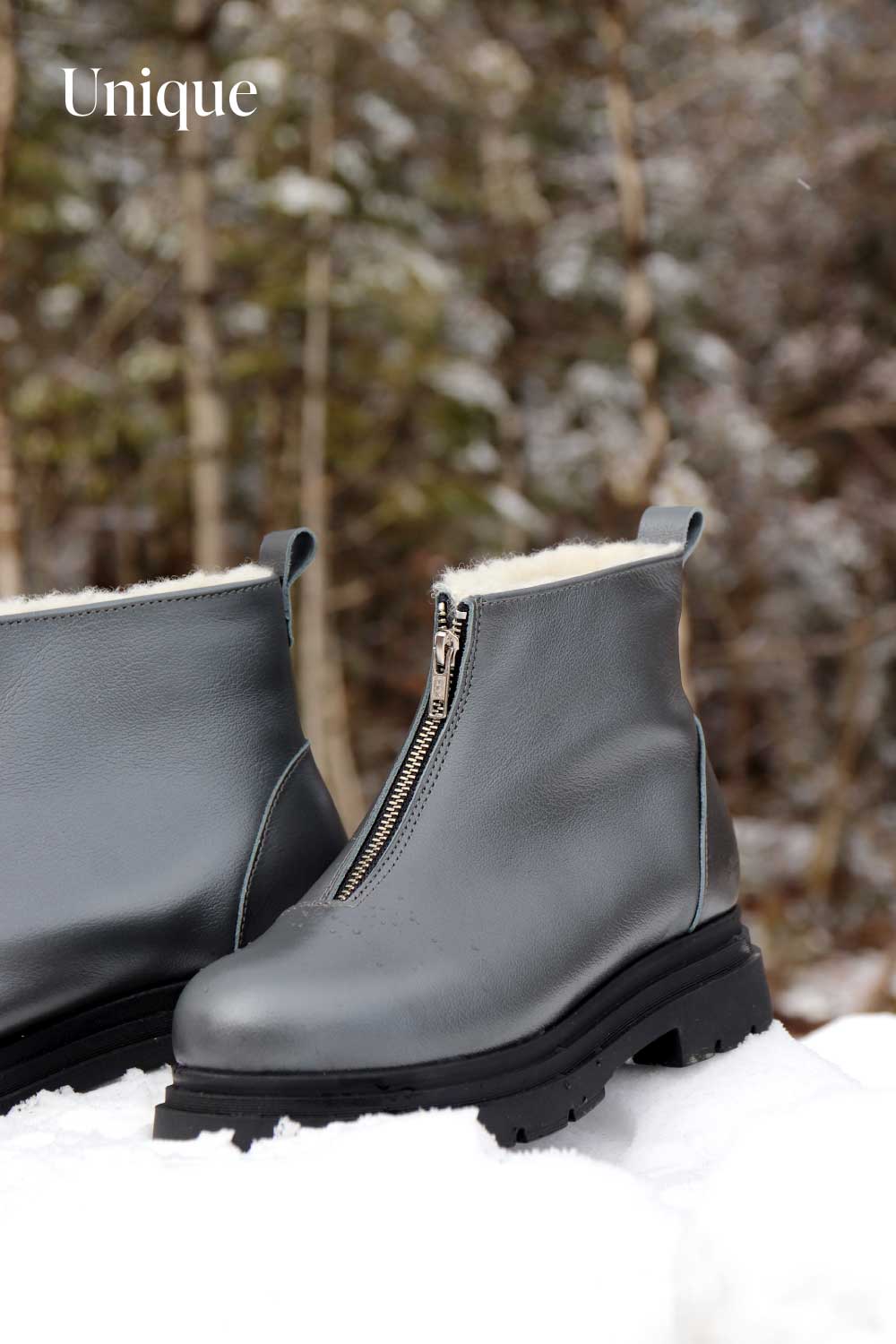 Cet automne, Martino présente des chaussures et des bottes 3 saisons uniques, colorées et originales. Imperméables, respirantes et légères, nos créations québécoises sont parfaites pour les changements de température. On est prêt pour la température canadienne !